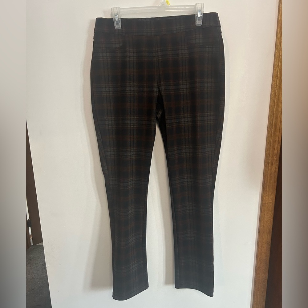 Women's Plaid Straight Leg Pull On Pants - Black and Brown